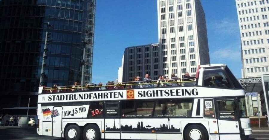 Berlin: Hop-On Hop-Off City Tour by Bus and Boat - Starting the route: pick your stop, then build a simple plan