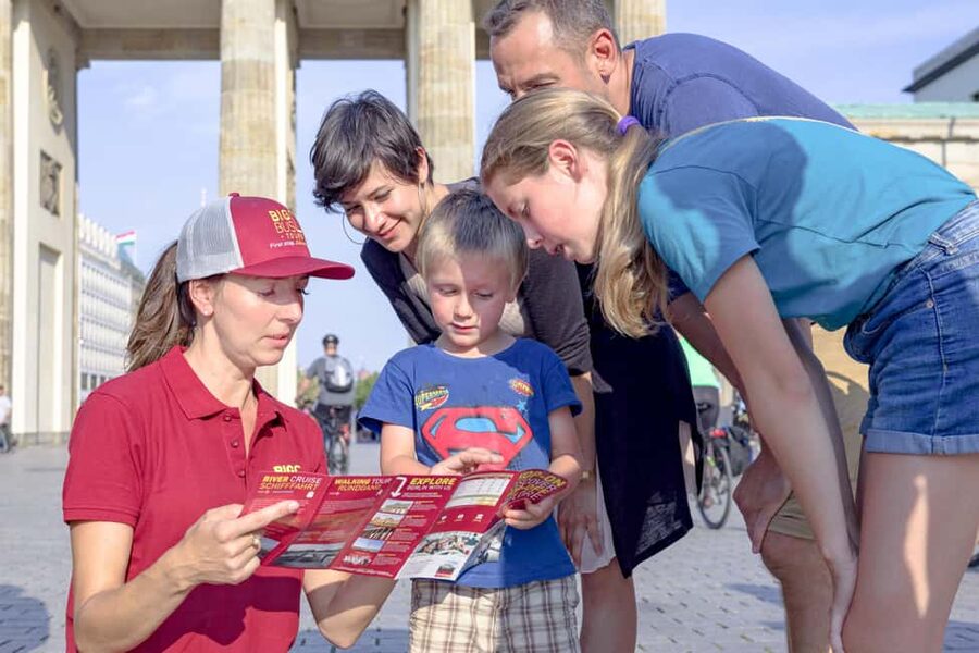 Berlin: Hop-On Hop-Off Sightseeing Bus with Boat Options - Boarding and getting your bearings at Big Bus Stop 1