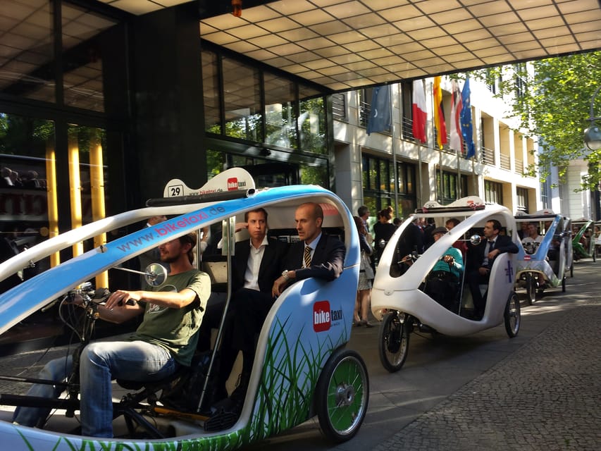 Berlin: Illuminated Berlin by Bike Taxi - How the Illuminated Berlin bike taxi actually feels