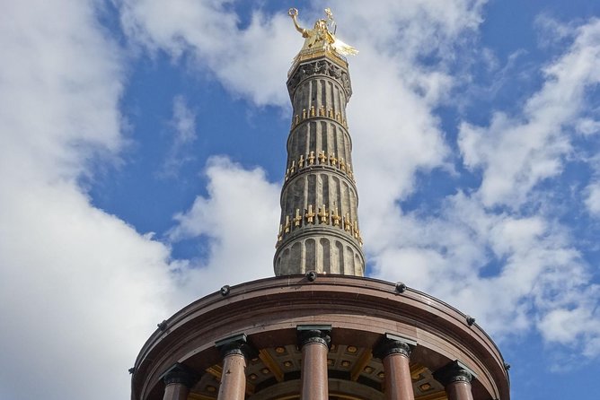 Berlin in one day – day tour with an expert guide - Reichstag and Topography of Terror: power, then consequence