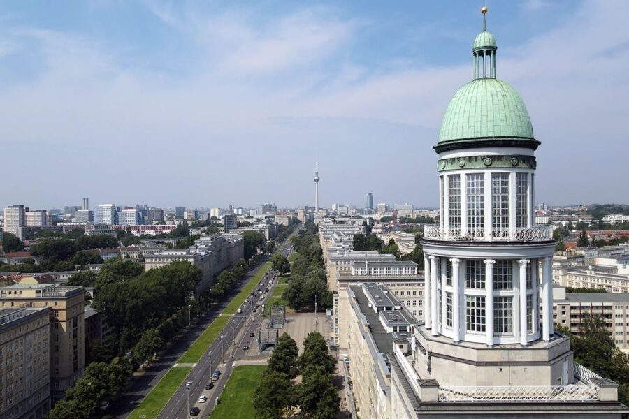 Berlin: Karl-Marx-Allee 2-Hour Tour - Church of the Resurrection Ruins: A Pause in the Monument Mood