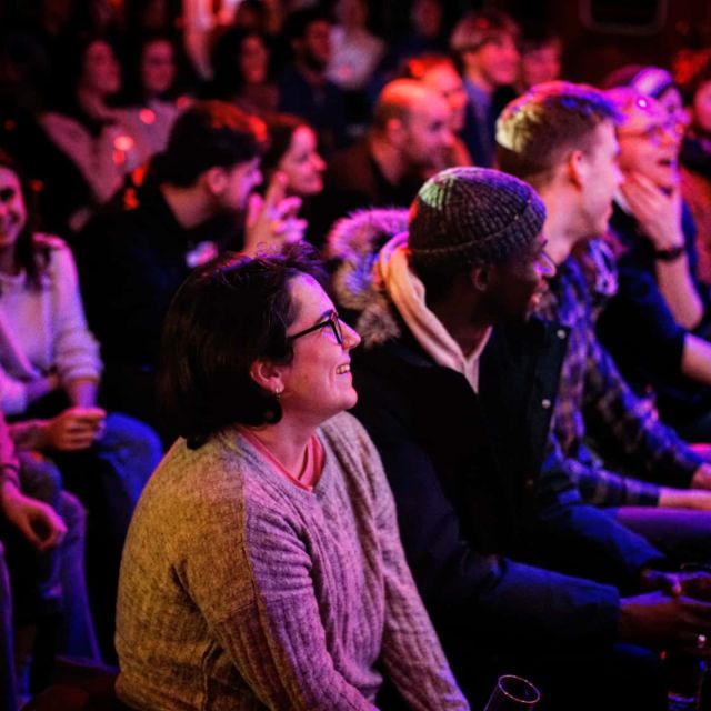 Berlin: Laughing Spree Comedy Show on a Boat - Meeting at 8pm, plus a free welcome shot that sets the tone