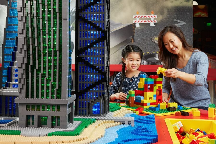 Berlin: Legoland Discovery Centre Entry Ticket - The LEGO Factory tour and the DUPLO brick lesson