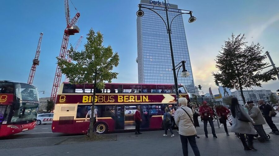 Berlin: Live-Guided Evening Sightseeing Tour by Open-top Bus - From Alexanderplatz to East Side Gallery: Berlin’s story in lights