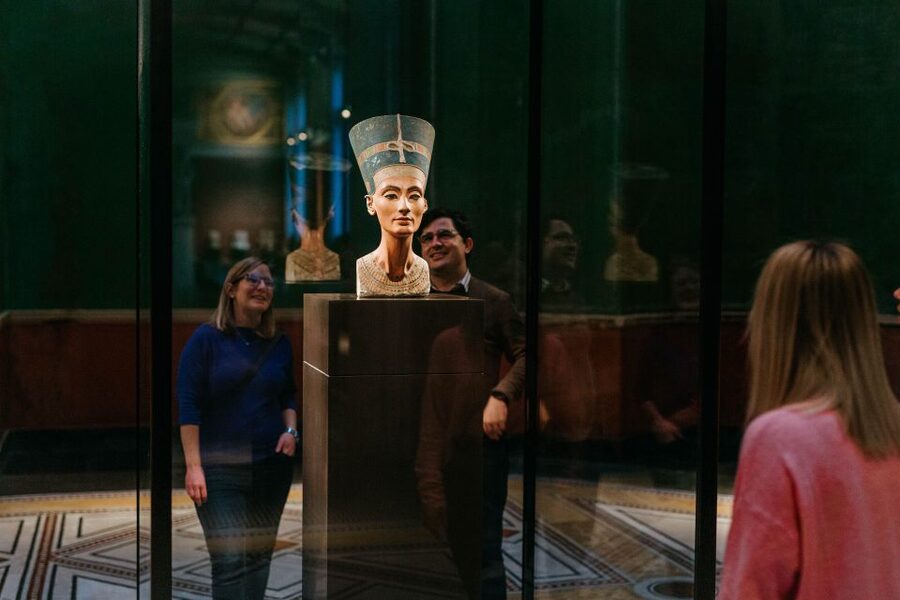 Berlin: Neues Museum Entry Ticket - Accessibility and practical comfort