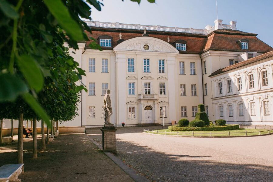 Berlin: Palace of Köpenick Entrance Ticket - RoomArt on three floors: your self-paced style tour