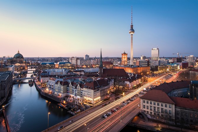 Berlin Photography Masterclass - Private Photography Lesson - Meeting at Brandenburg Gate, Then Learning the City’s Photo Rhythm