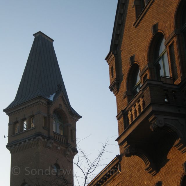 Berlin: Prenzlauer Berg District Guided Walking Tour - Key things to look for on this Prenzlauer Berg walk