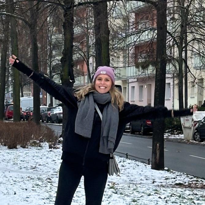 Berlin: Prenzlauer Berg District Guided Walking Tour - Kollwitzplatz and the feel of the neighborhood