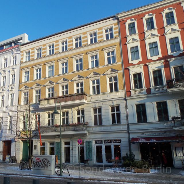 Berlin: Prenzlauer Berg District Guided Walking Tour - Should you book this Prenzlauer Berg guided walking tour?