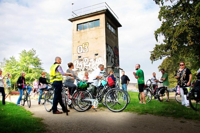 Berlin: Private Bike Tour of the Berlin Wall and Third Reich - Why Berlin Wall history clicks faster on two wheels