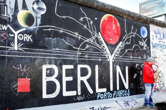 Berlin Private Custom Tour with a Local: Highlights & Hidden Gems - Why this private custom tour works in Berlin