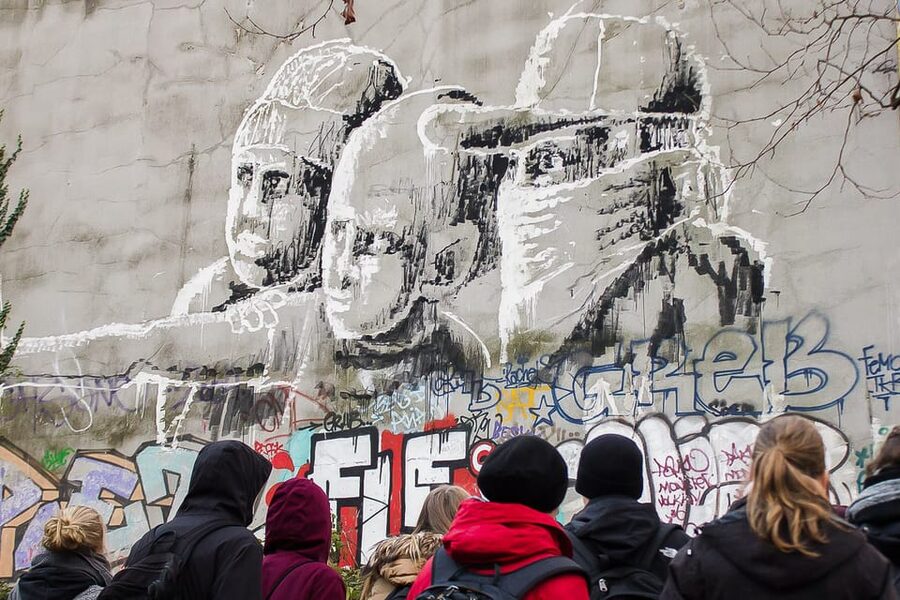 Berlin: Private Kreuzberg Street Art Walking Tour - Private group value: splitting $200 and getting real back-and-forth