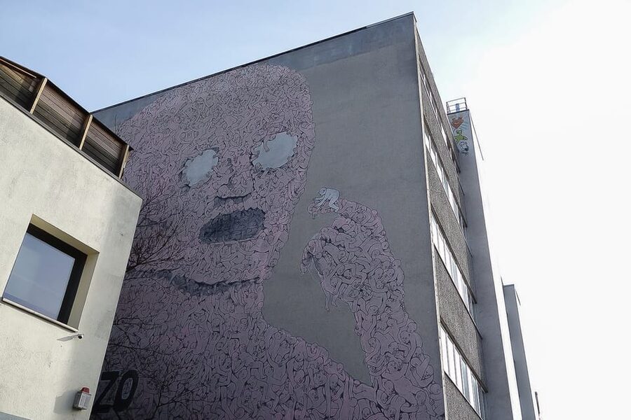Berlin: Private Kreuzberg Street Art Walking Tour - What to watch for: guide variation and pacing