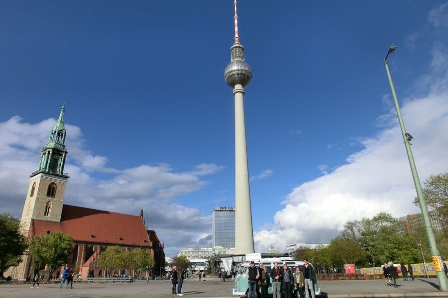 Berlin: Private Sightseeing Tour in Iconic Oldtimer VW Bus - The private 2-hour plan: how you cover a lot without feeling rushed