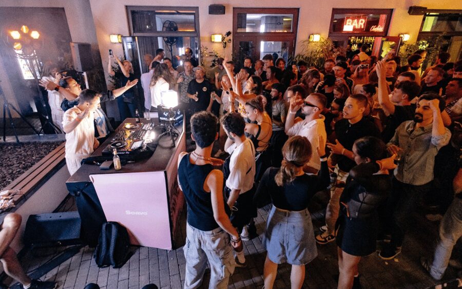 Berlin: Pub Crawl with Shots and VIP Club Entry - The route logic: why Mitte and Friedrichshain are the right pair