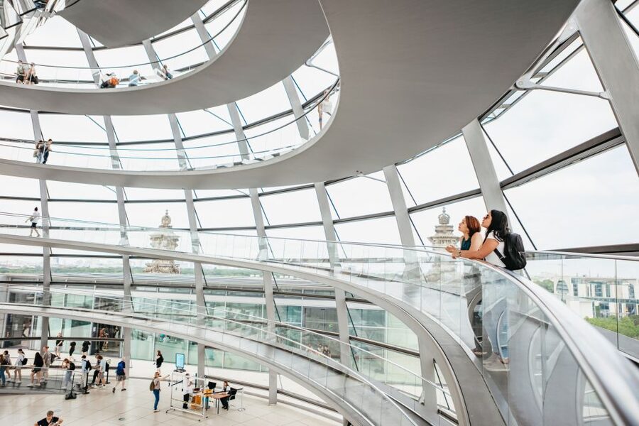 Berlin: Rooftop Breakfast at Käfer Restaurant Reichstag - Best Times for the Terrace Views (Weather and Seating Notes)
