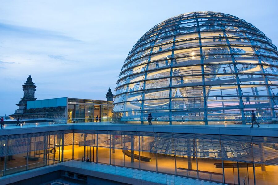 Berlin: Rooftop Lunch at the Reichstag's Käfer Restaurant - Practical tips to make the security and timing painless