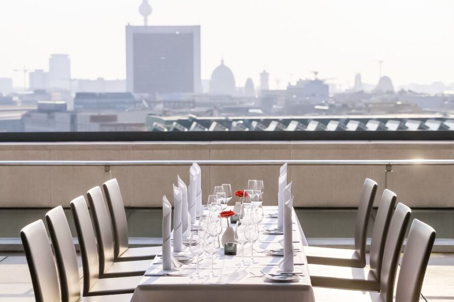 Berlin: Rooftop Lunch at the Reichstag's Käfer Restaurant - Who this suits, and who should think twice