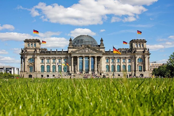 Berlin & Sachsenhausen Concentration Camp Tour from Warnemünde and Rostock Port - The long coach ride, and how to survive it without losing your mind