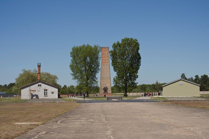 Berlin: Sachsenhausen Concentration Camp Tour in English - What the pacing and group size feel like on the ground