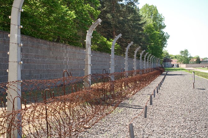 Berlin: Sachsenhausen Concentration Camp Tour in English - Transport and money: what you pay, and what you still need