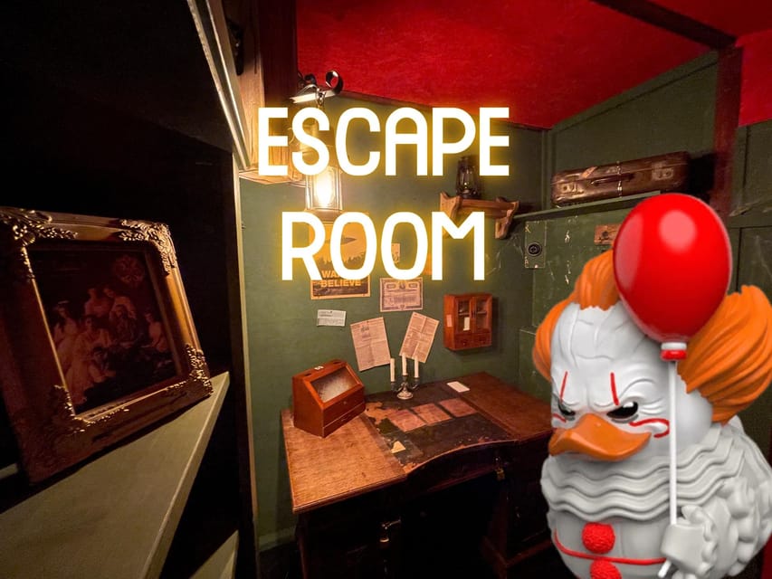 Berlin: “Shadow of the Rubber Duck” Escape Room Experience - Starting With a Small Team of 2 to 3