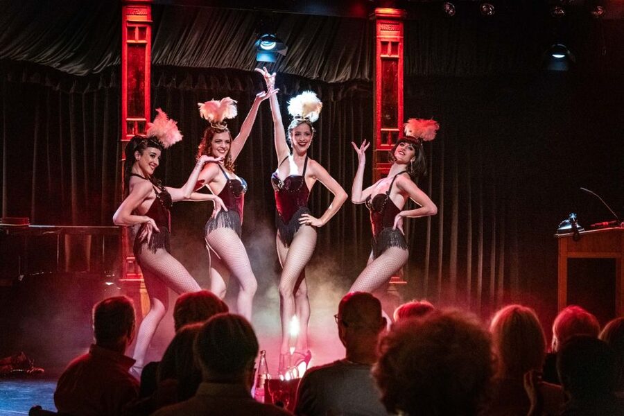 Berlin: Showgirls of Burlesque Show - What you get for about $76, and how to make it smooth