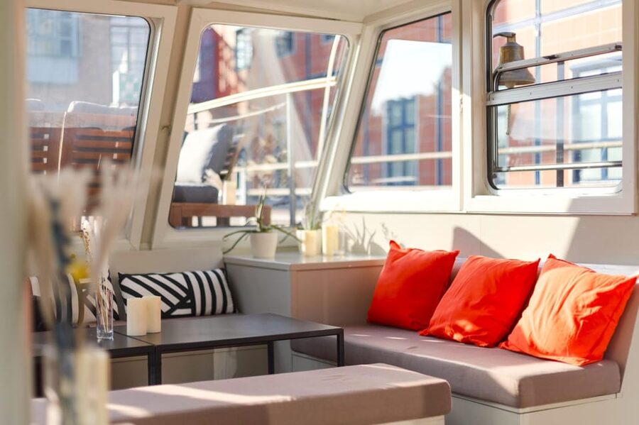 Berlin: Sightseeing Boat Tour on the Spree for Families - Who This Cruise Fits Best (and Who Might Be Disappointed)