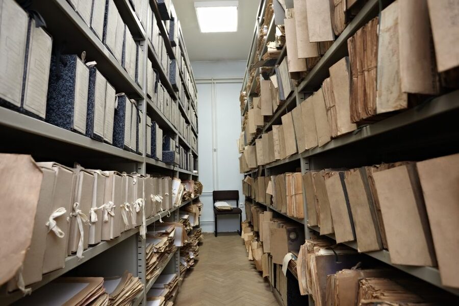 Berlin: Stasi Museum Private Guided Tour with Entry Ticket - How the Stasi worked, beyond slogans and posters