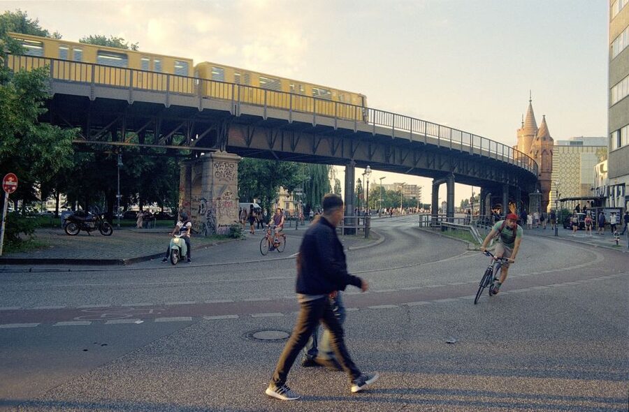 Berlin: Street Art and Alternative Tour - Beyond the Basics: Friedrichshain and Mitte as an Open-Air Gallery