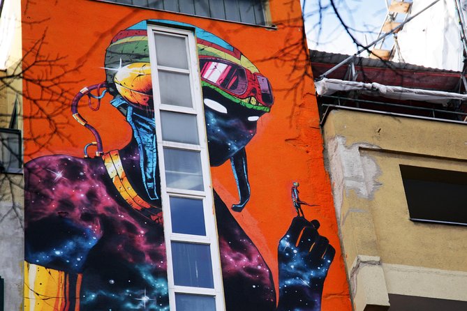 Berlin Street Art & Graffiti Walking Tour - Haus Schwarzenberg: When Street Art Lives Side by Side With Daily Life