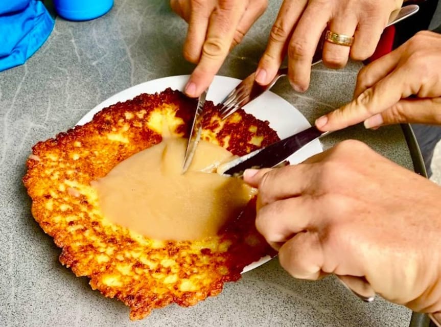 Berlin: Street Food Tour with 10 Tastings - Key things to know before you eat Kreuzberg street food