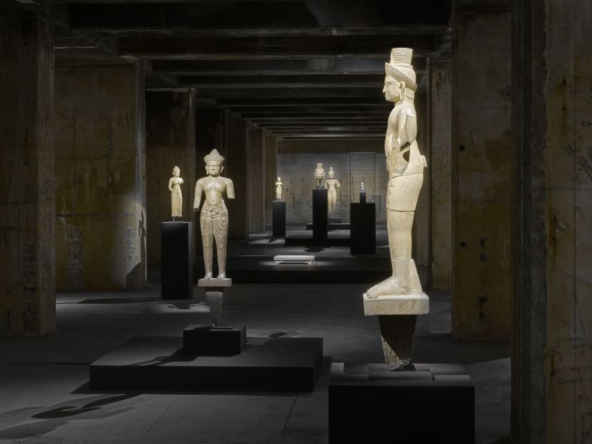 Berlin: The Feuerle Collection Guided Tour and Entry Ticket - Imperial Chinese furniture: the surfaces you will keep looking at