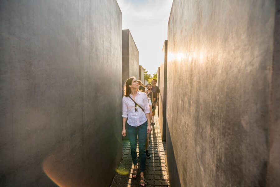 Berlin: Third Reich and Cold War 2 Hour Walking Tour - Tiergarten Soviet War Memorial: tanks, names of the fallen, and the cost of 1945