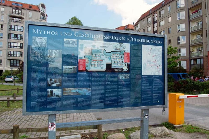 Berlin: Third Reich, Hitler, and WWII Walking Tour - The Fall at the Reichstag and the Soviet Assault Path