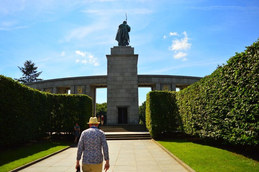 Berlin: Third Reich, Hitler, and WWII Walking Tour - Price and Time Value for a $20, 3-Hour Walk