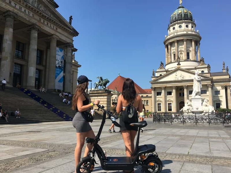 Berlin: Thrilling E-Scooter Adventure Tour - Scooter vs Segway: what to do if you get offered a switch