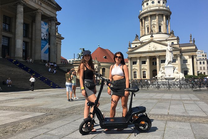 Berlin: Ultimate E-Scooter Adventure Tour - Meeting point and what to expect on your scooter
