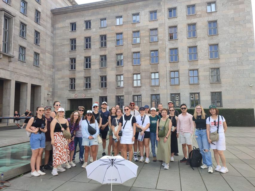 Berlin: World War Two Third Reich and Cold War Walking Tour - Why this Berlin Wall and Third Reich story works on foot