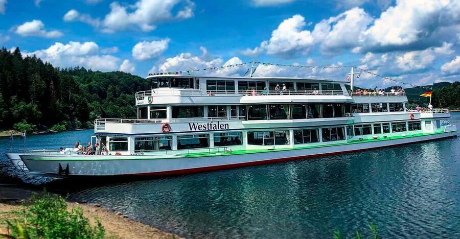 Biggesee: XXL Boat Ride with All-Inclusive Brunch Buffet - Breakfast, Brunch, Lunch, Dessert: Turning All-Inclusive Into Real Value