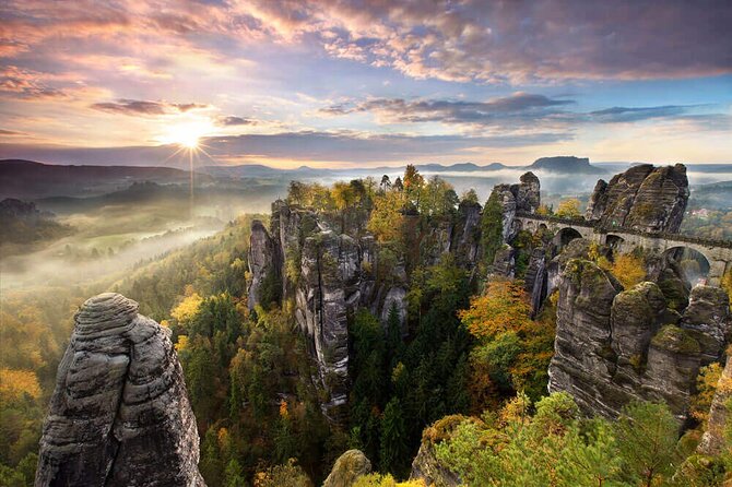 Bohemian and Saxon Switzerland All inclusive trip - Hiking Tour - Pirna and its chateau stop, a quick culture jolt before the hiking