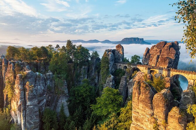 Bohemian & Saxon Switzerland Nature Escape from Dresden - Crossing Toward the Czech Side: Elbe Canyon Drives and Timing