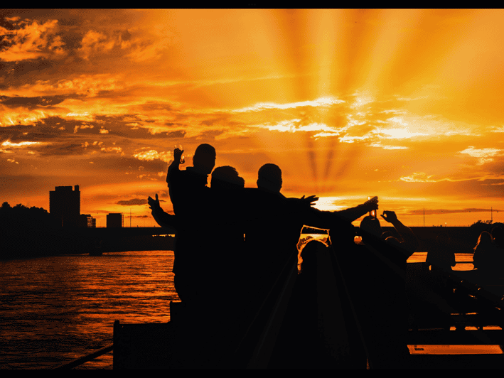 Bonn: Sunset Boat Tour on the Rhine - Bonn’s Rhine sunset cruise: a party with a view