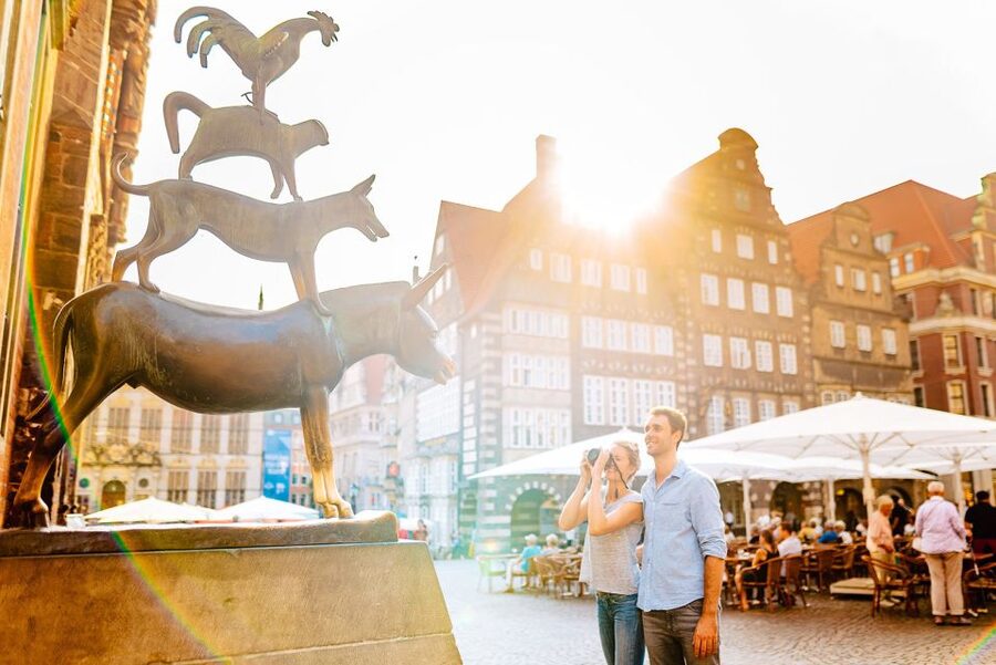 Bremen: City Center Guided Walking Tour - Market Square and Bremen Town Hall, Roland, and the Feel of Civic Pride