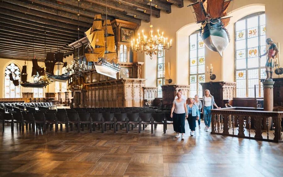 Bremen: Public Tour of the Town Hall in English - Key things you’ll notice on this Bremen Town Hall tour