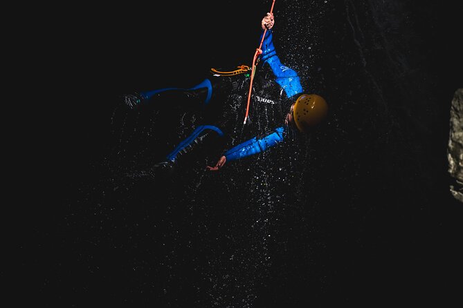 Canyoning Starzlachklamm - Level 2 tour in the Allgäu - What to bring: swimwear and shoes that actually grip