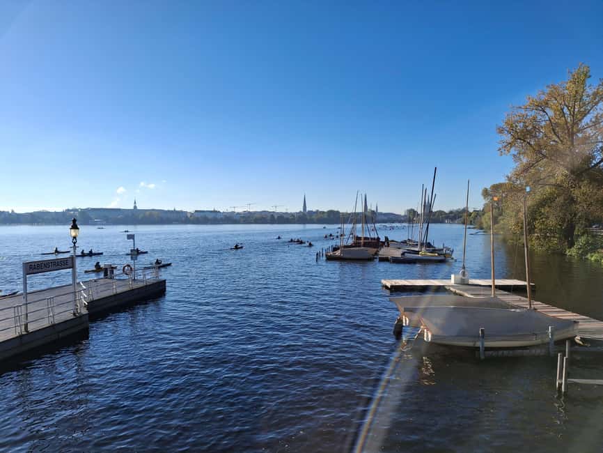 Celebs, Waterfronts and Nature Cycle Tour - Why Außenalster works so well for a 3.5-hour cycle