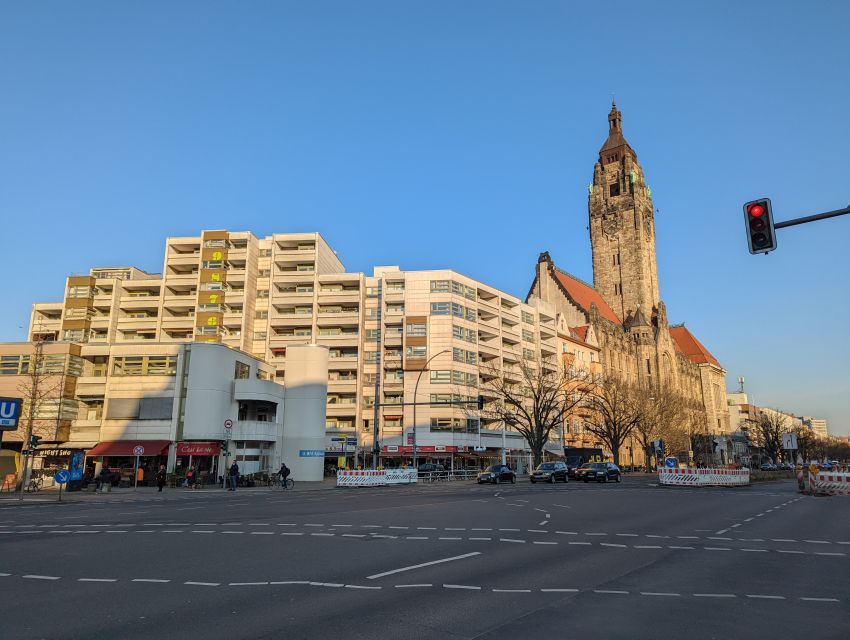 Charlottenburg: 2-Hour City Walking Tour - Villa Oppenheim and Schlossstraße: museum street without the museum ticket