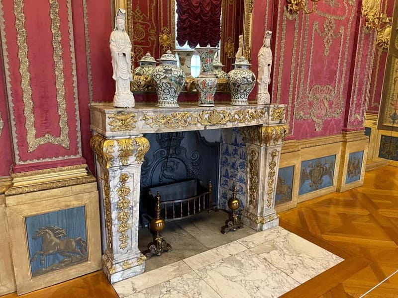 Charlottenburg Palace with an excursion to Potsdam - Audio guide and timing tips so you do not feel rushed
